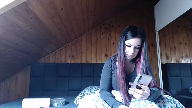 Snapshot of BoeseMoni1998 chatting on 11-18-25, 11:03 BoeseMoni1998 online show from 11-18-25, 11:03