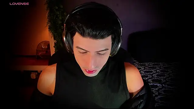 newjeff online show from 12-04-25, 04:59