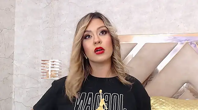 JoannaStanford online show from 01-30-25, 12:18