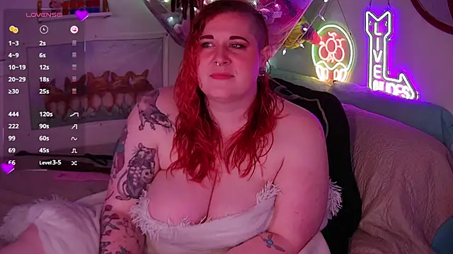 opalreigning online show from 10-16-25, 09:43