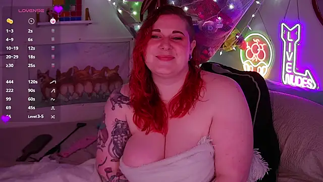 opalreigning online show from 11-20-25, 12:27