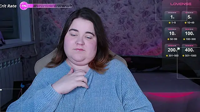 Estelle Hicks online show from 10-21-25, 06:19