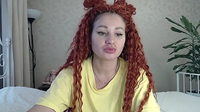 Snapshot of ShyEvaa chatting on 10-08-25, 11:19 ShyEvaa online show from 10-08-25, 11:19