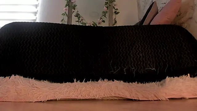 Bella desi  online show from 10-13-25, 01:11