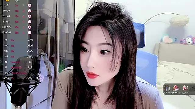 Snapshot of FeiFei-babe chatting on 01-13-25, 02:21 FeiFei-babe online show from 01-13-25, 02:21