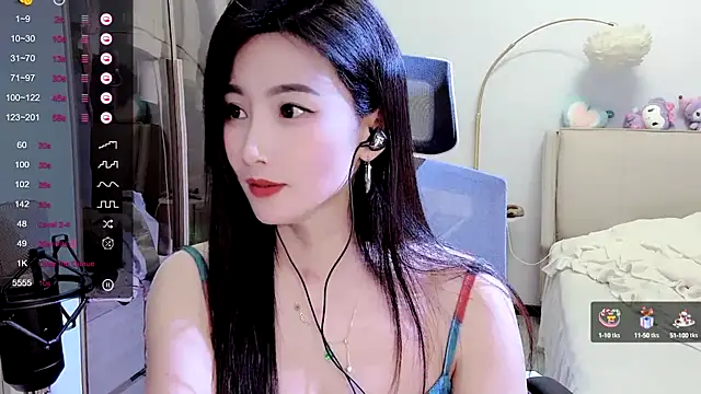 Snapshot of FeiFei-babe chatting on 01-16-25, 08:25 FeiFei-babe online show from 01-16-25, 08:25