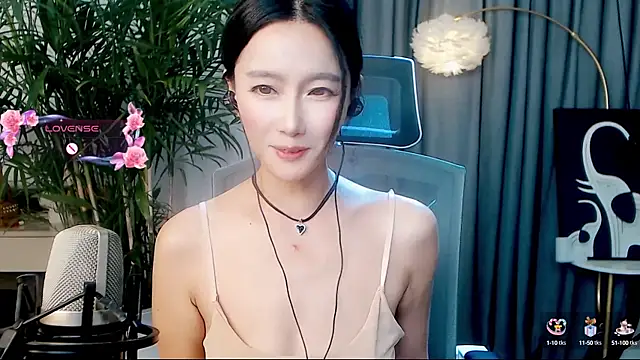 Snapshot of FeiFei-babe chatting on 09-09-25, 06:51 FeiFei-babe online show from 09-09-25, 06:51