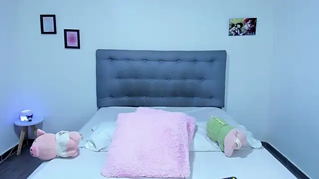 Snapshot of Agataowens chatting on 02-18-25, 02:38 Agataowens online show from 02-18-25, 02:38