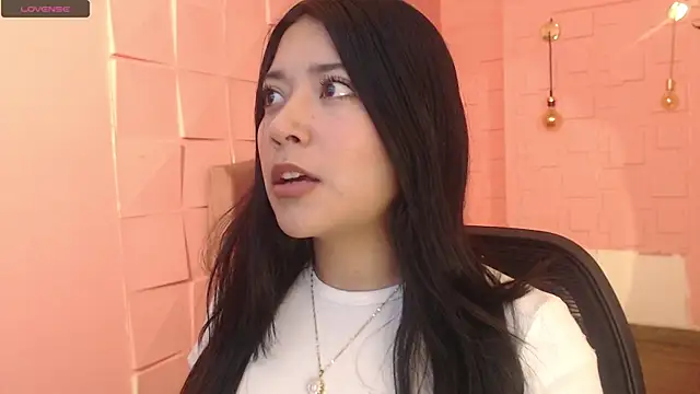 Susy thomson online show from 10-12-25, 04:11