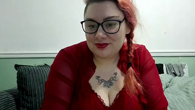 Bustycurves online show from 01-13-25, 09:52