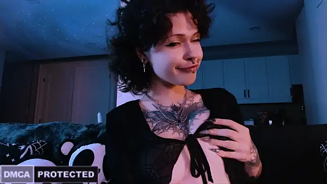 Snapshot of NaughtyLittleFox chatting on 02-05-26, 02:49 NaughtyLittleFox online show from 02-05-26, 02:49