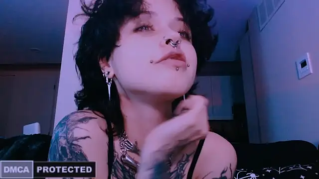 Snapshot of NaughtyLittleFox chatting on 02-27-26, 04:45 NaughtyLittleFox online show from 02-27-26, 04:45