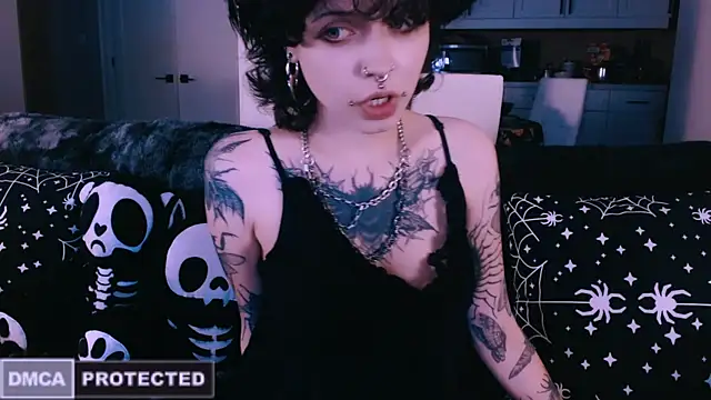 Snapshot of NaughtyLittleFox chatting on 03-08-26, 07:34 NaughtyLittleFox online show from 03-08-26, 07:34