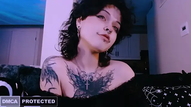 Snapshot of NaughtyLittleFox chatting on 03-13-26, 04:30 NaughtyLittleFox online show from 03-13-26, 04:30