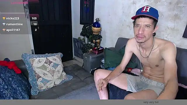 Snapshot of master_and_sumisse chatting on 10-22-25, 08:14 master and sumisse online show from 10-22-25, 08:14