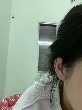 minmin2kk5 online show from 02-04-25, 07:29
