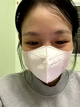 minmin2kk5 online show from 10-22-25, 06:35