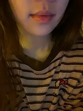 minmin2kk5 online show from 03-11-26, 01:55