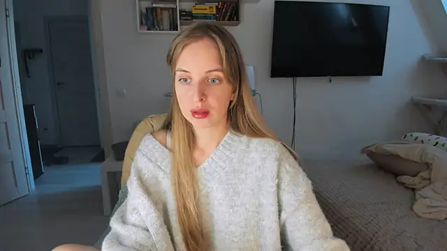 Snapshot of violet_blue_eyes chatting on 10-08-25, 07:17 violet blue eyes online show from 10-08-25, 07:17