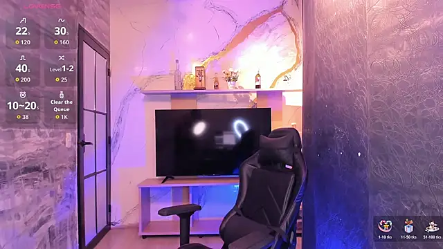 saracaball  online show from 10-31-25, 04:24