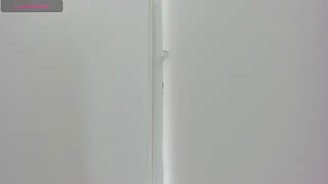 Cherllynn online show from 10-20-25, 03:45