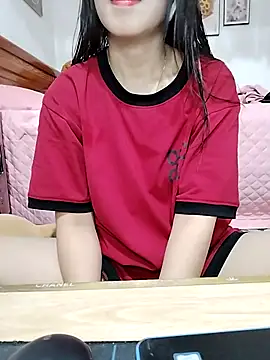 cream1299 online show from 10-28-25, 12:52