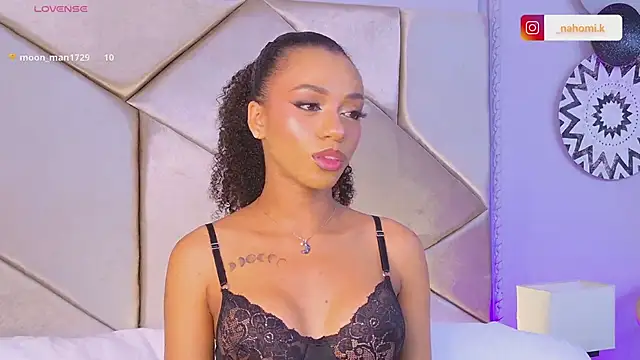 Snapshot of Nahomi_King chatting on 03-06-25, 01:24 Nahomi King online show from 03-06-25, 01:24