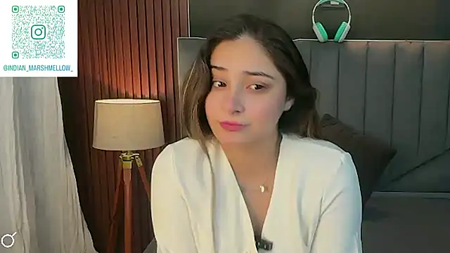 Snapshot of demieliss chatting on 10-22-25, 05:13 demieliss online show from 10-22-25, 05:13