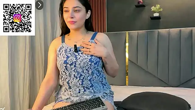 Snapshot of demieliss chatting on 11-09-25, 06:06 demieliss online show from 11-09-25, 06:06