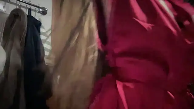 Snapshot of Viola_sweet chatting on 02-08-26, 05:11 Viola sweet online show from 02-08-26, 05:11