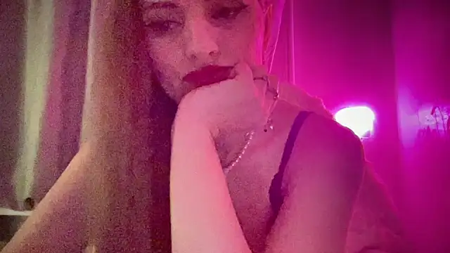 Snapshot of Viola_sweet chatting on 02-16-26, 11:56 Viola sweet online show from 02-16-26, 11:56