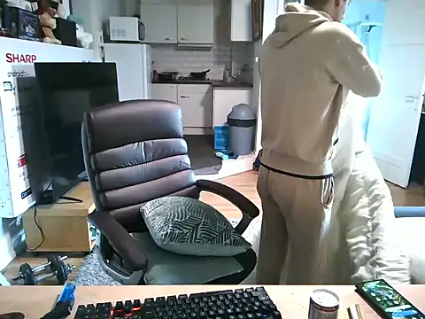 mihaimichael online show from 11-17-25, 01:17