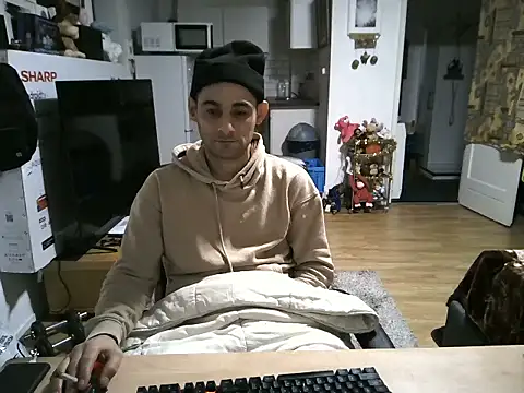 mihaimichael online show from 11-18-25, 01:22