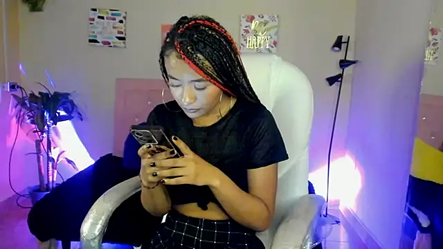 keyla roberts777 online show from 12-04-24, 07:56