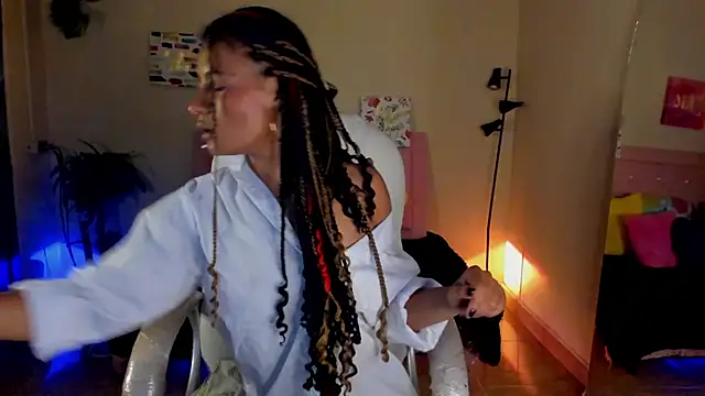 keyla roberts777 online show from 12-06-24, 09:10