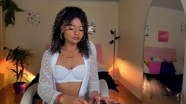 keyla roberts777 online show from 01-05-25, 03:32