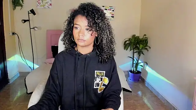 keyla roberts777 online show from 01-26-25, 02:08