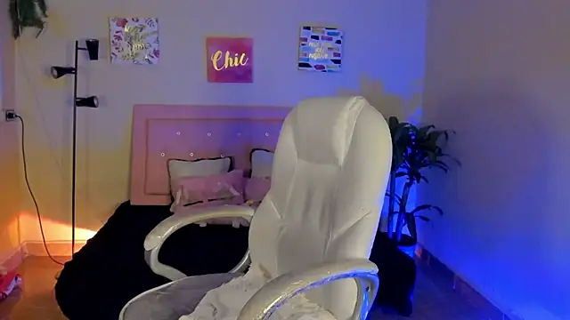 keyla roberts777 online show from 02-09-25, 12:41