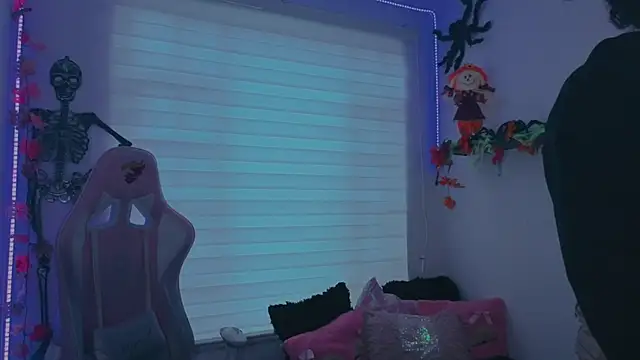 keyla roberts777 online show from 10-18-25, 08:42