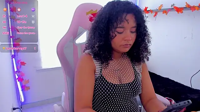 keyla roberts777 online show from 11-10-25, 07:24