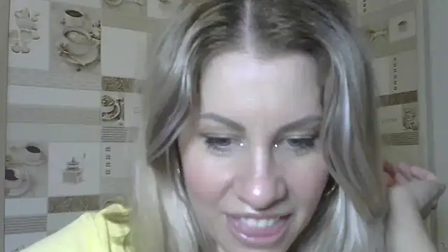 TherestlessKitty online show from 01-25-25, 10:19