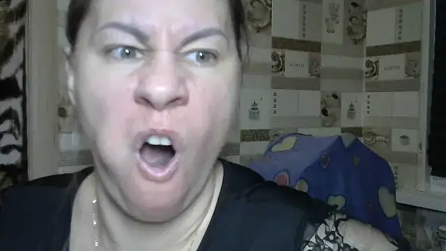 TherestlessKitty online show from 11-09-25, 10:19