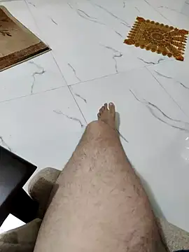 Snapshot of ARYANAVAILABLE chatting on 11-20-25, 04:07 ARYANAVAILABLE online show from 11-20-25, 04:07