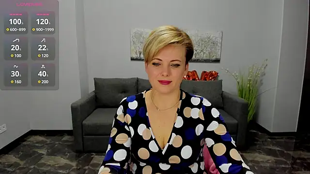 Snapshot of Julia_Wilsone chatting on 02-18-25, 01:22 Julia Wilsone online show from 02-18-25, 01:22