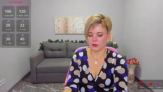 Julia Wilsone online show from 01-06-26, 06:50