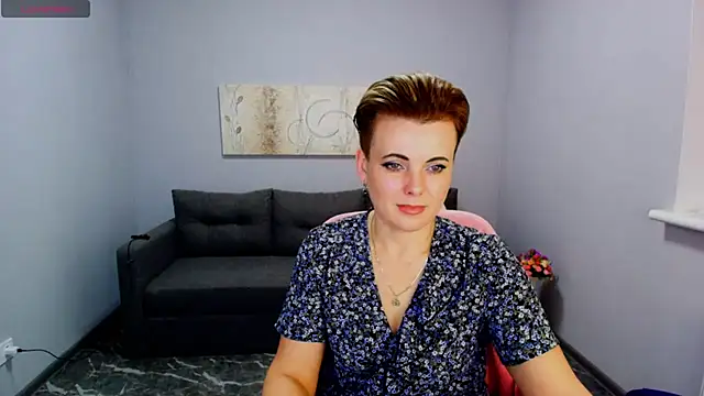 Julia Wilsone online show from 02-16-26, 06:53