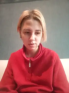 Gussie Bridie online show from 12-21-24, 10:17