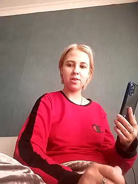 Gussie Bridie online show from 01-03-25, 12:19