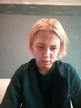 Gussie Bridie online show from 01-15-25, 08:41