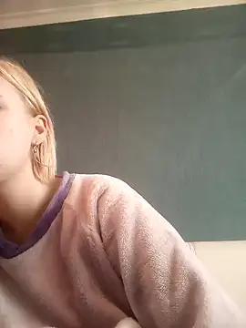 Gussie Bridie online show from 01-25-25, 08:10